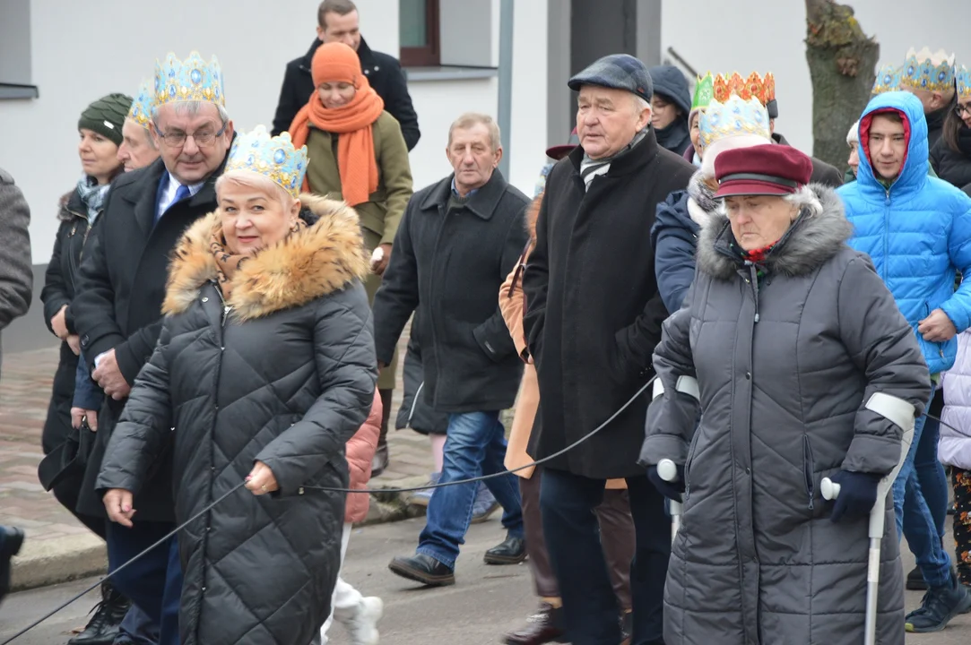 Orszak Trzech Króli przeszedł ulicami Chodla