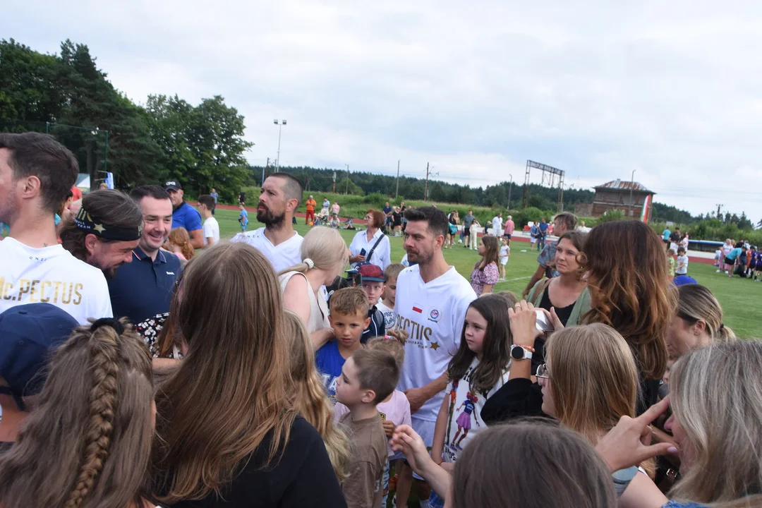 Zespół Pectus zagrał w piłkę nożną w Stoczku Łukowskim