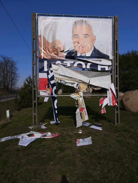 Zniszczone banery wyborcze w gminie Wojcieszków. "Nie sądziłem, że agresja może sięgać takiego poziomu" - Zdjęcie główne