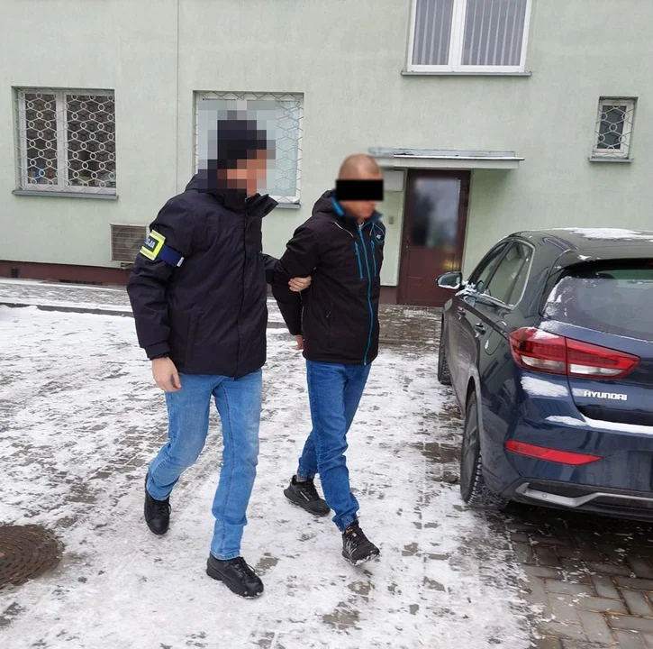 Biała Podlaska: Horror podczas libacji. Dźgnął znajomego nożem, potem użył... widelca - Zdjęcie główne