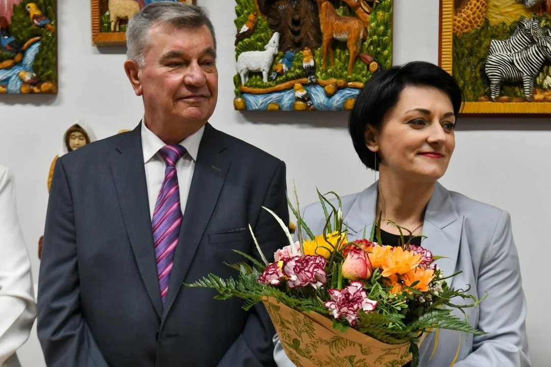 Agnieszka Szaniawska, Edyta Sak i Elżbieta Sadło z odznakami „Zasłużony dla Kultury Polskiej”