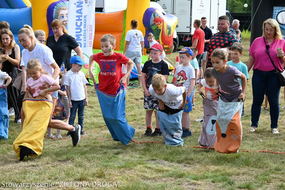 Piknik rodzinny w Dąbrowicy
