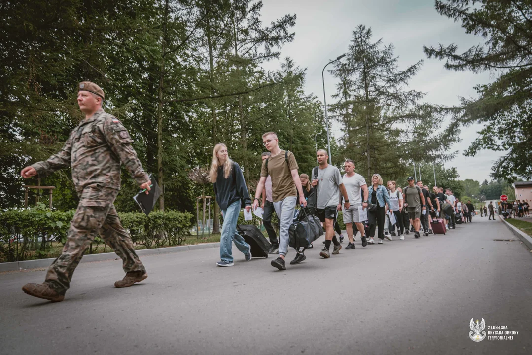 Lublin: "Wakacje z WOT" wystartowały. Młodzi postawili na wojskowe mundury
