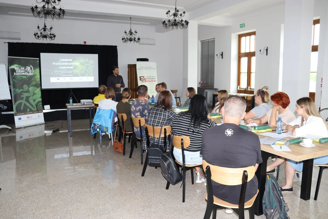 15 instruktorów turystyki rowerowej na Szlaku Ziemi Łukowskiej