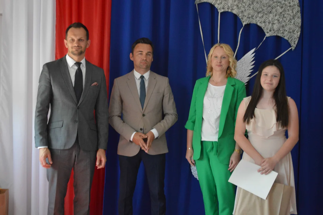 80. rocznica zrzutu skoczków Cichociemnych i materiałów wojennych