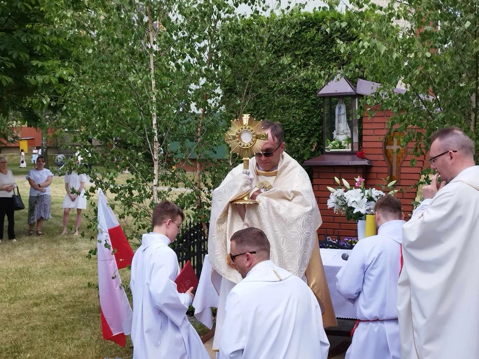 Uroczystość Najświętszego Ciała i Krwi Chrystusa w parafii Świetego Brata Alberta w Łukowie