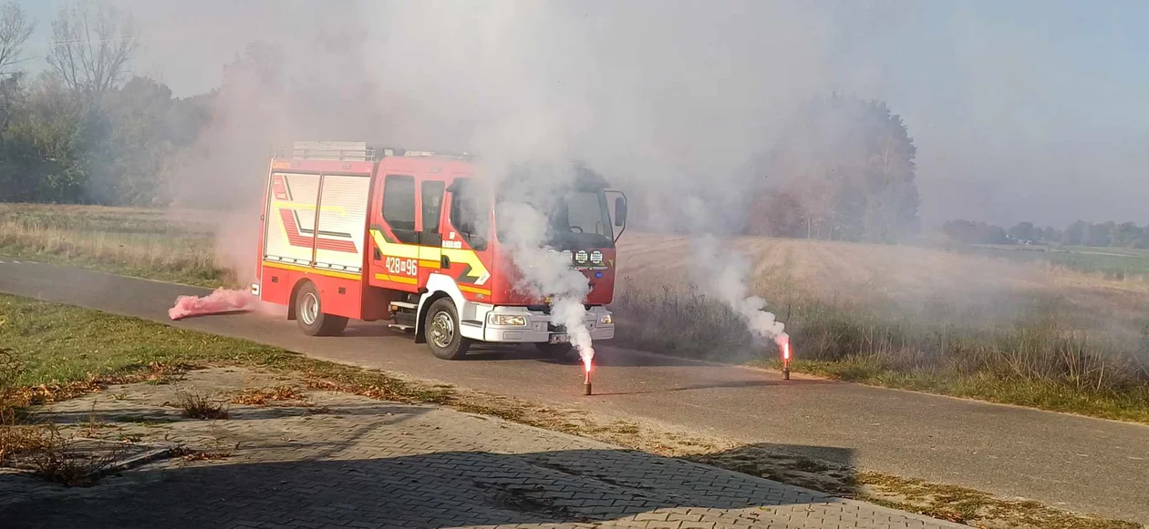 OSP Władysławów otrzymała nowy samochód pożarniczy