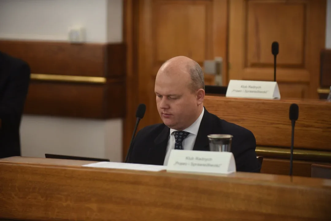 Popiel ma kontener morski, a Pruszkowski zarobił ponad 100 tys. zł jako dyrektor w Kozłówce. Co posiadają lubelscy radni?