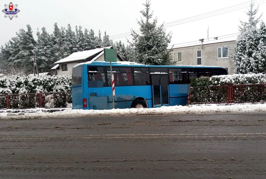 Atak zimy. Policja odnotowała już kilkadziesiąt kolizji na drogach w regionie