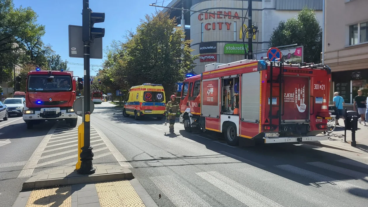 Dwie osobówki zderzyły się centrum Lublina. Jedna osoba ranna