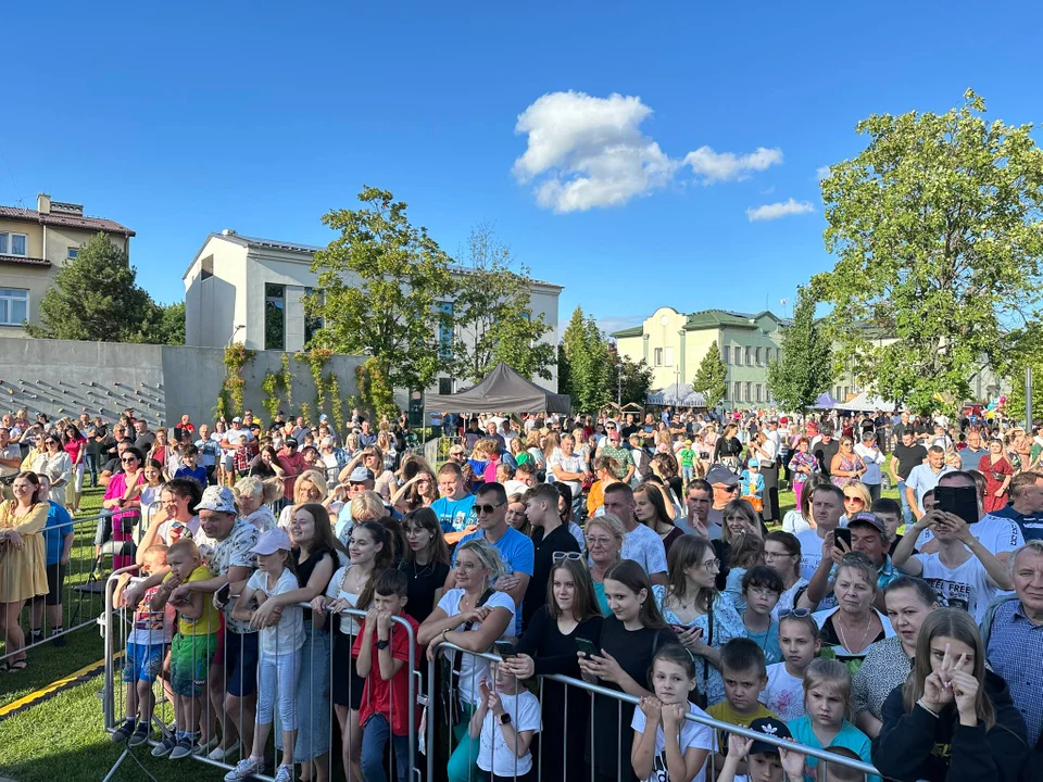 Koncert zespołu Bayera w Adamowie