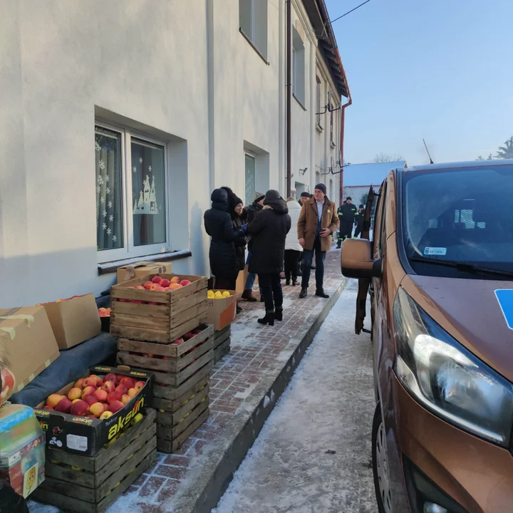 Akcja Pomóż Dzieciom Przetrwać Zimę w Łaziskach