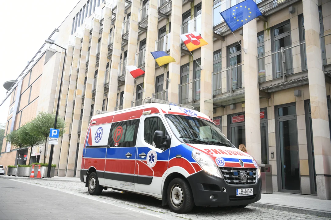 Lublin: Kolejna karetka trafi na Ukrainę. Ambulans przekazało Województwo Lubelskie
