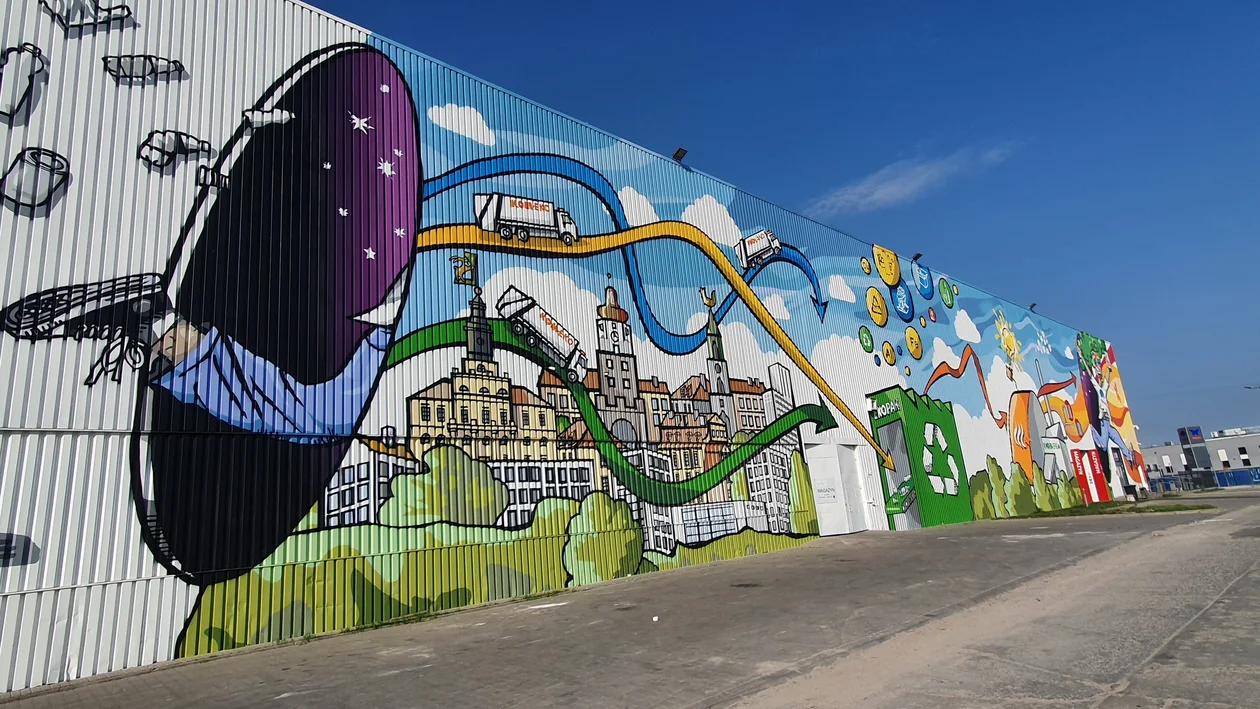 Lublin: Ekologiczny mural na Centrum Recyklingu już gotowy