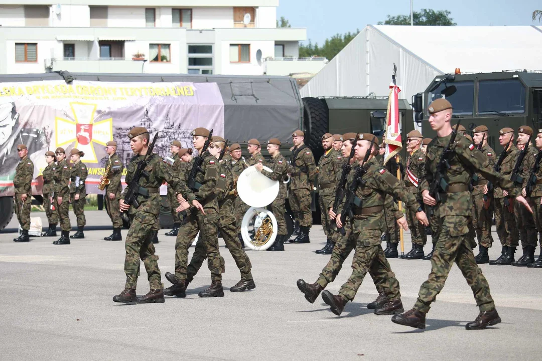 Uroczysta przysięga wojskowa w 2 LBOT