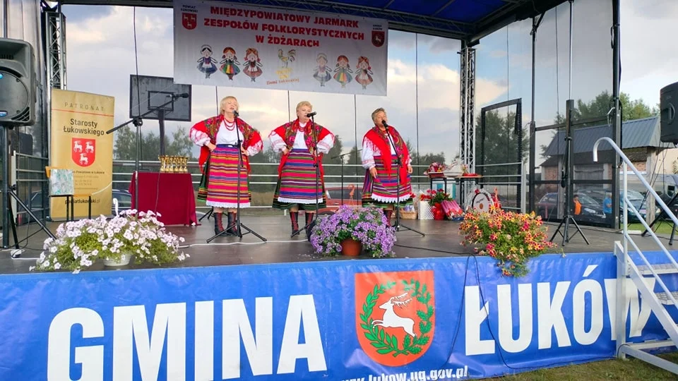 Międzypowiatowy Jarmark Zespołów Folklorystycznych "Złoty Kur Ziemi Łukowskiej"