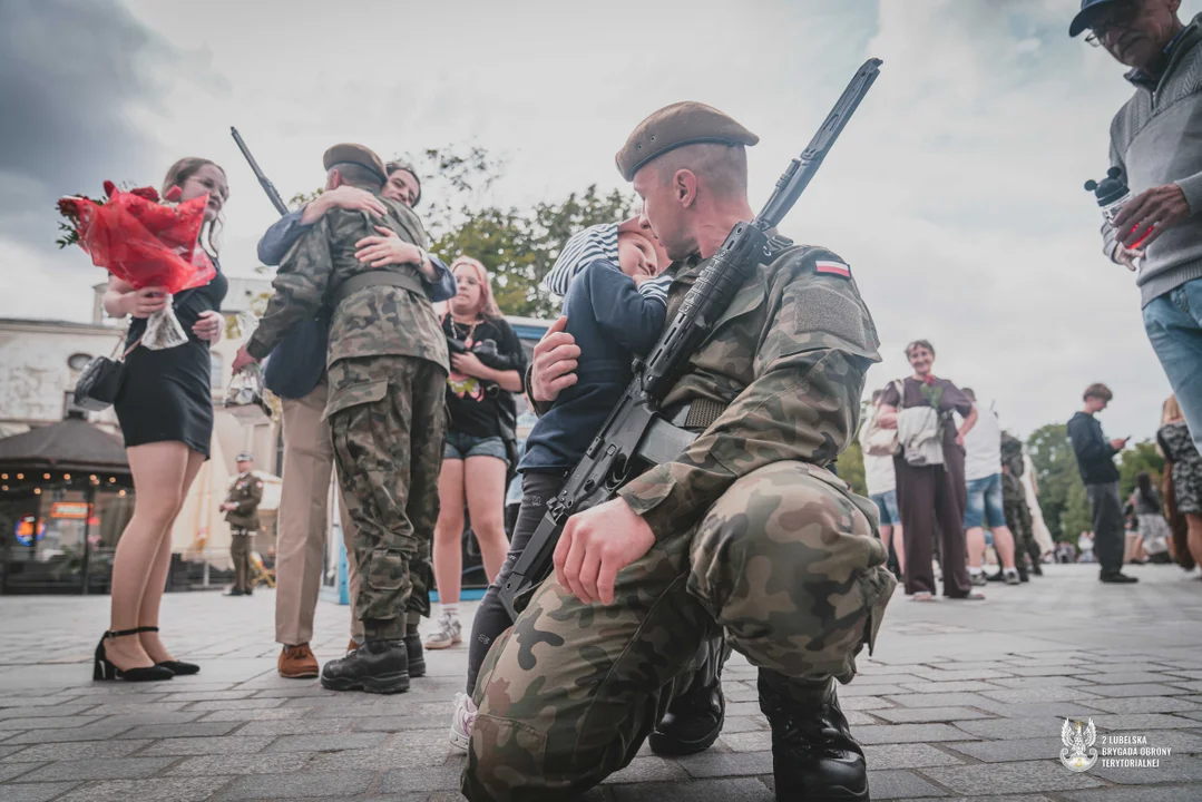 Przysięga, promocje i defilada w centrum miasta. Jubileusz lubelskich terytorialsów