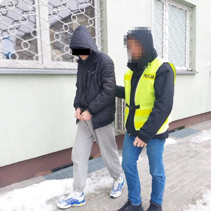 Biała Podlaska: Przy kradzieży paliwa wykorzystywali tablice z innego BMW. Dwie osoby zatrzymane - Zdjęcie główne