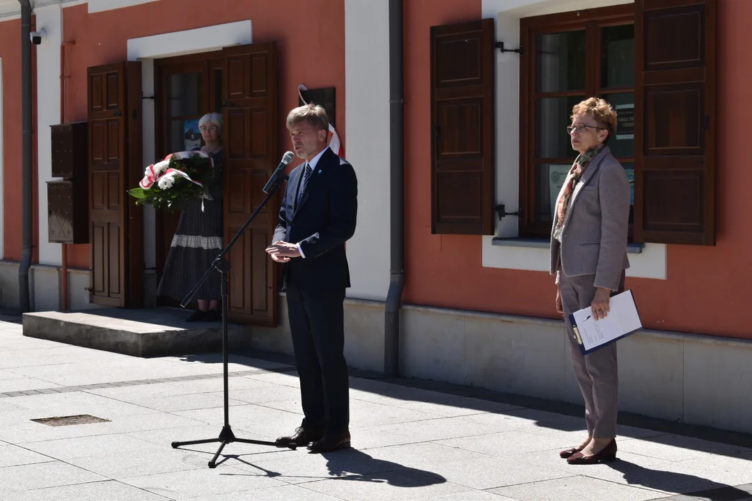 Odsłonięcie tablicy upamiętniającej końskowolskich Żydów