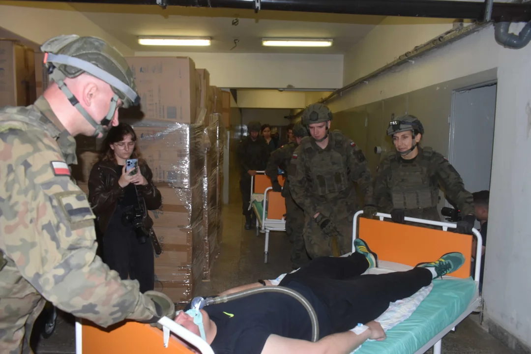 Lublin: Podziemny szpital i pomoc w razie kryzysu. Niecodzienna symulacja w tunelach
