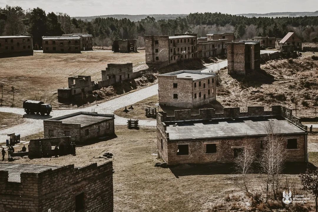Lubelscy terytorialsi przeszli intensywne szkolenie w "sztucznym mieście"