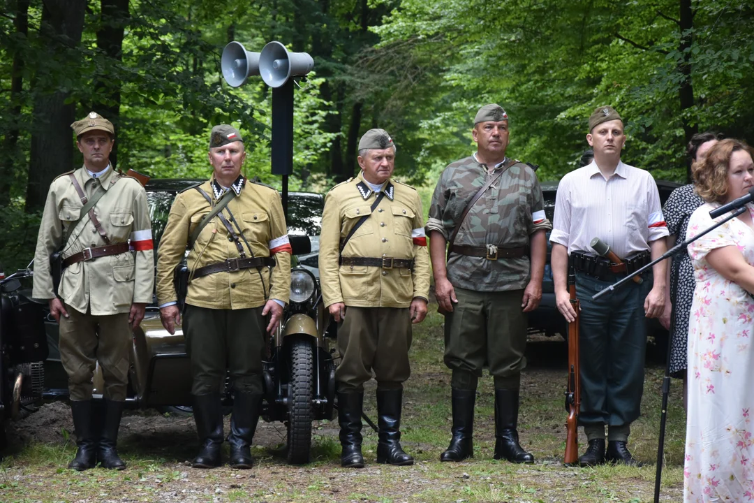 Obchody 82. rocznicy walk oddziału „Zenona” w Leszczance