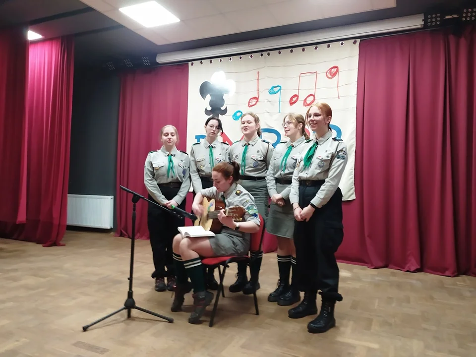 Harcerze spotkali się i śpiewali w Stoczku Łukowskim