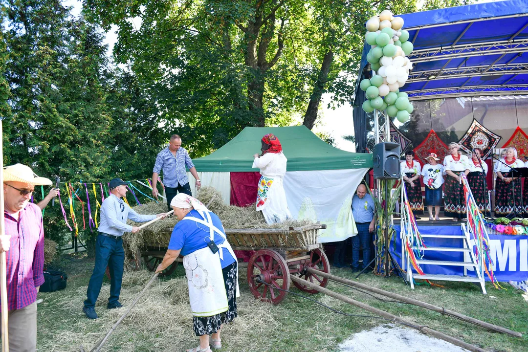 Widowisko obrzędowo-ludyczne  „Wesele w Gręzówce”