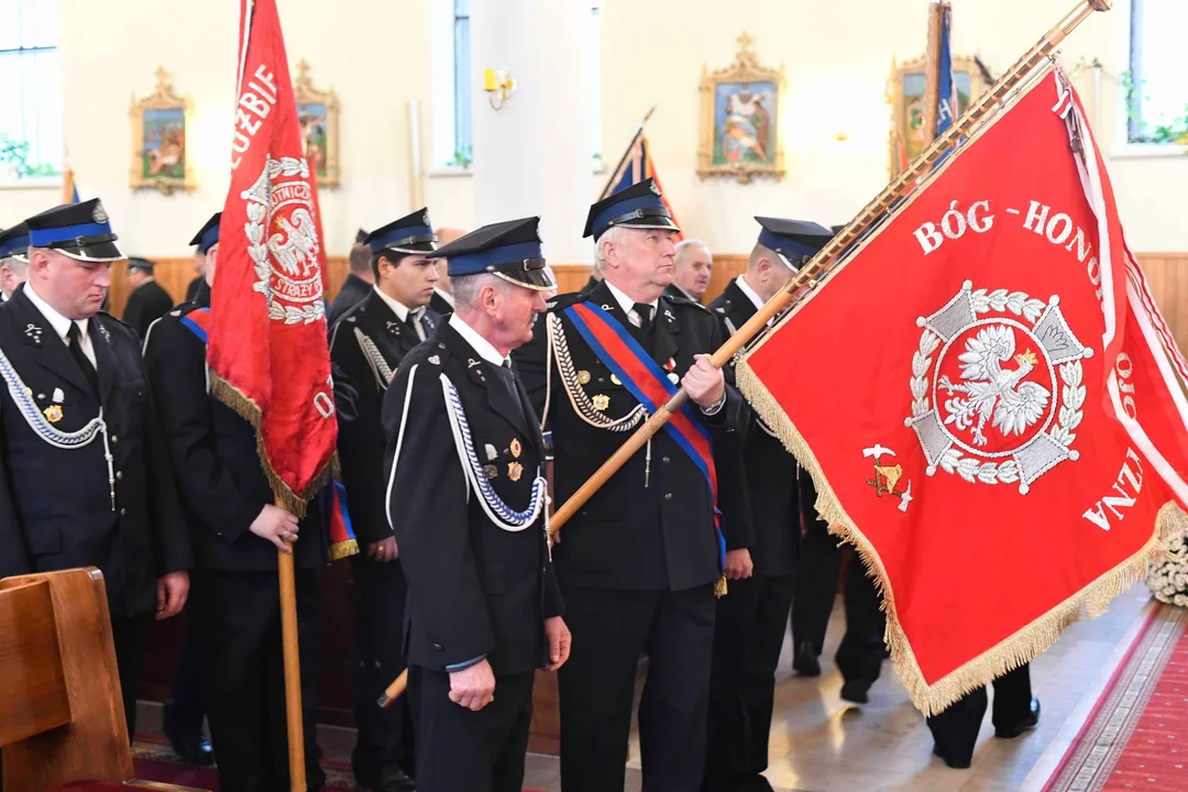 Zarzec Łukowski Msza Św. w intencji zmarłych strażaków z gminy Łuków