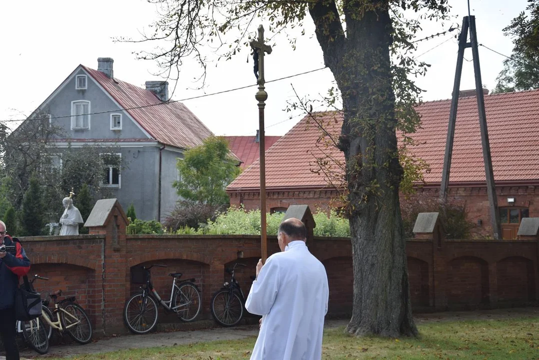 Uroczystości pogrzebowe śp. ks. kanonika Henryka Prządki