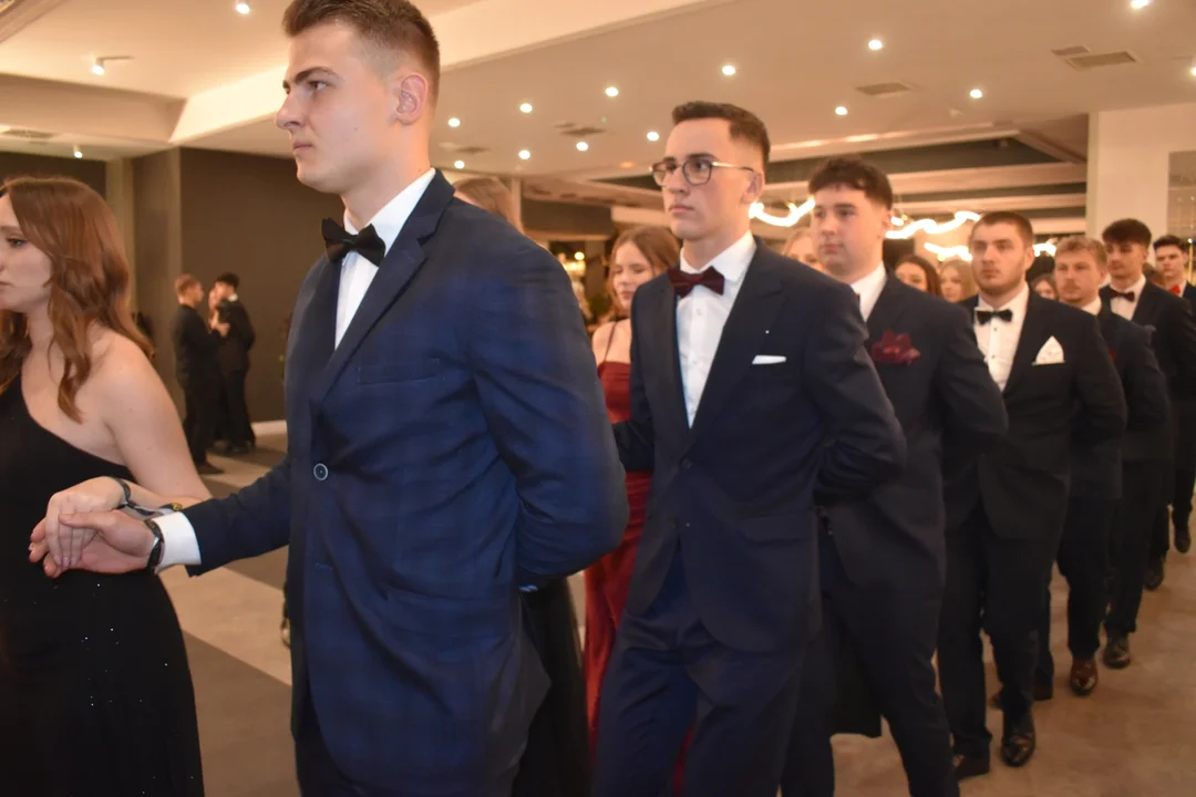Polonez maturzystów ZST w Puławach