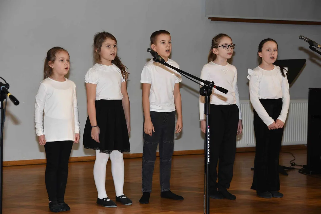 NOWOROCZNY KONCERT UCZNIÓW PAŃSTWOWEJ SZKOŁY MUZYCZNEJ W ŁUKOWIE