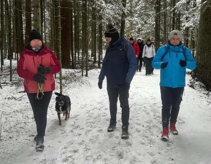 Motoweterani Łuków i HDK "Ostoja" przeszli przez Jatę śladami bohaterów Powstania Styczniowego - Zdjęcie główne