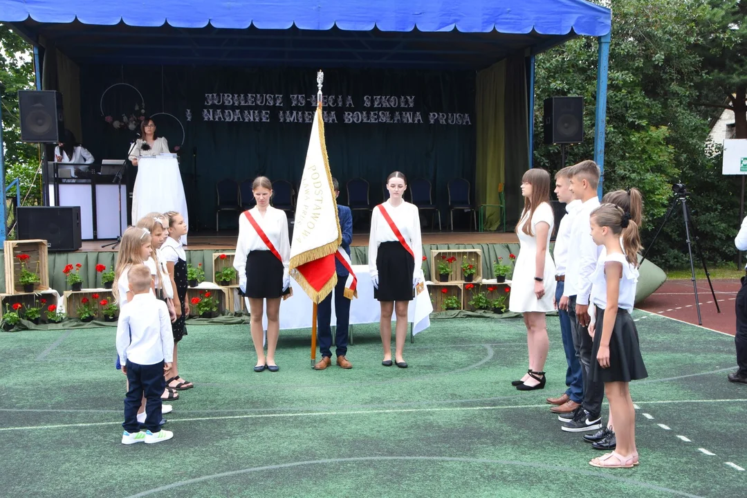 Szkoła Podstawowa w Radoryżu Kościelnym ma nowego patrona. To znany pisarz