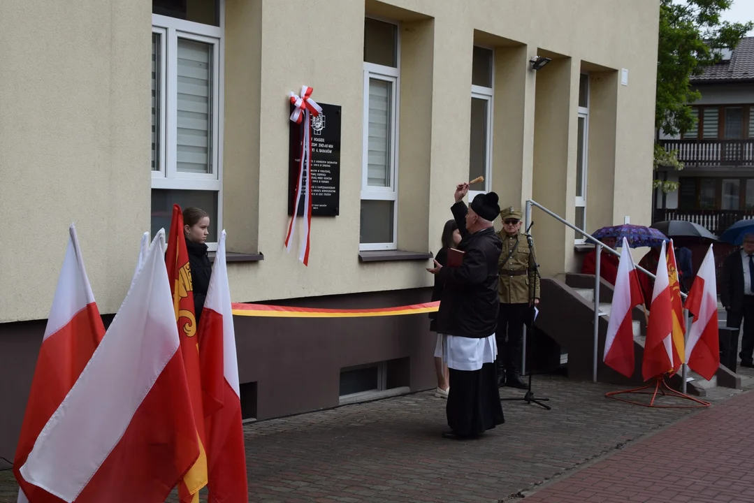 Uroczystości odsłonięcia tablicy pamiątkowej w Baranowie