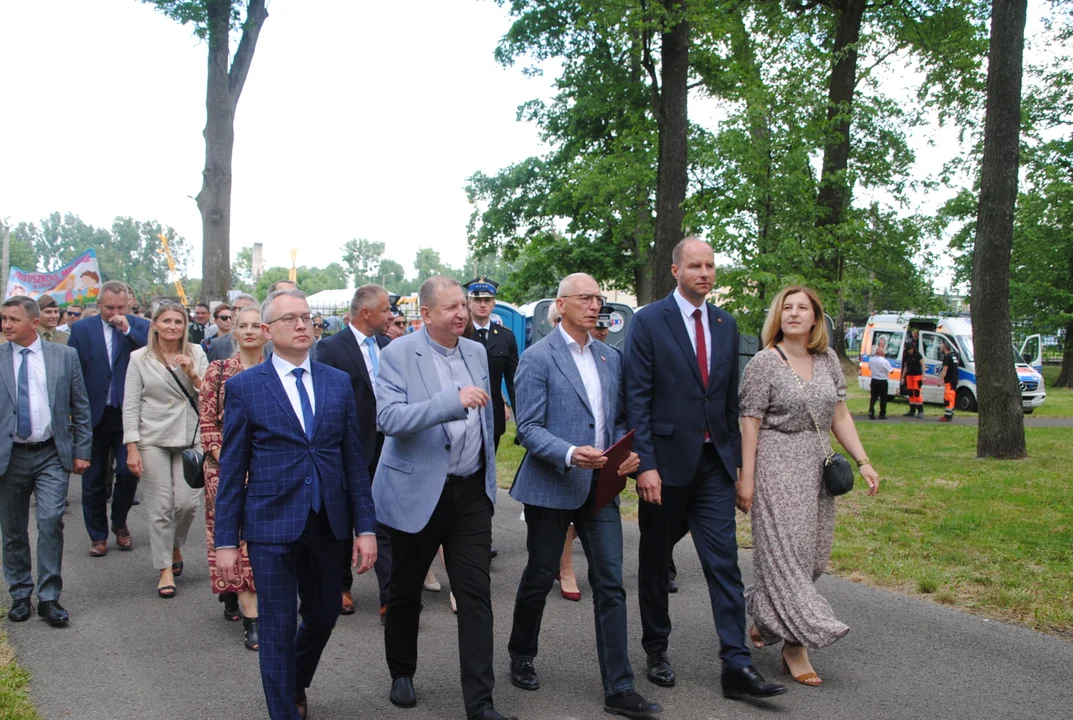 Jarmark Opolski rozpoczął się barwnym korowodem