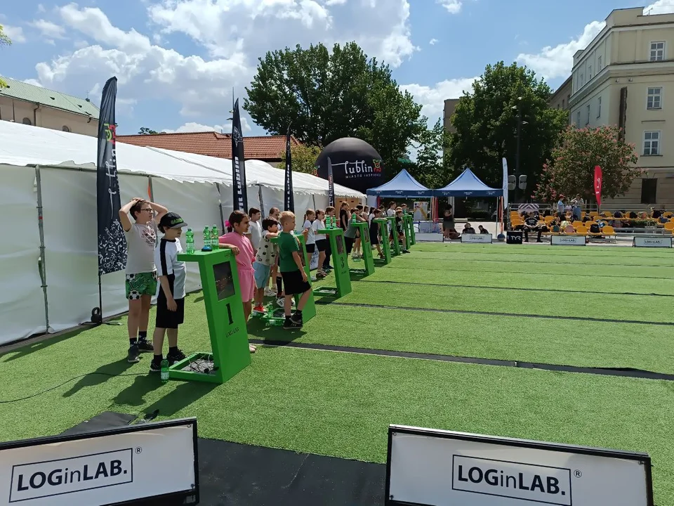LOGinLAB