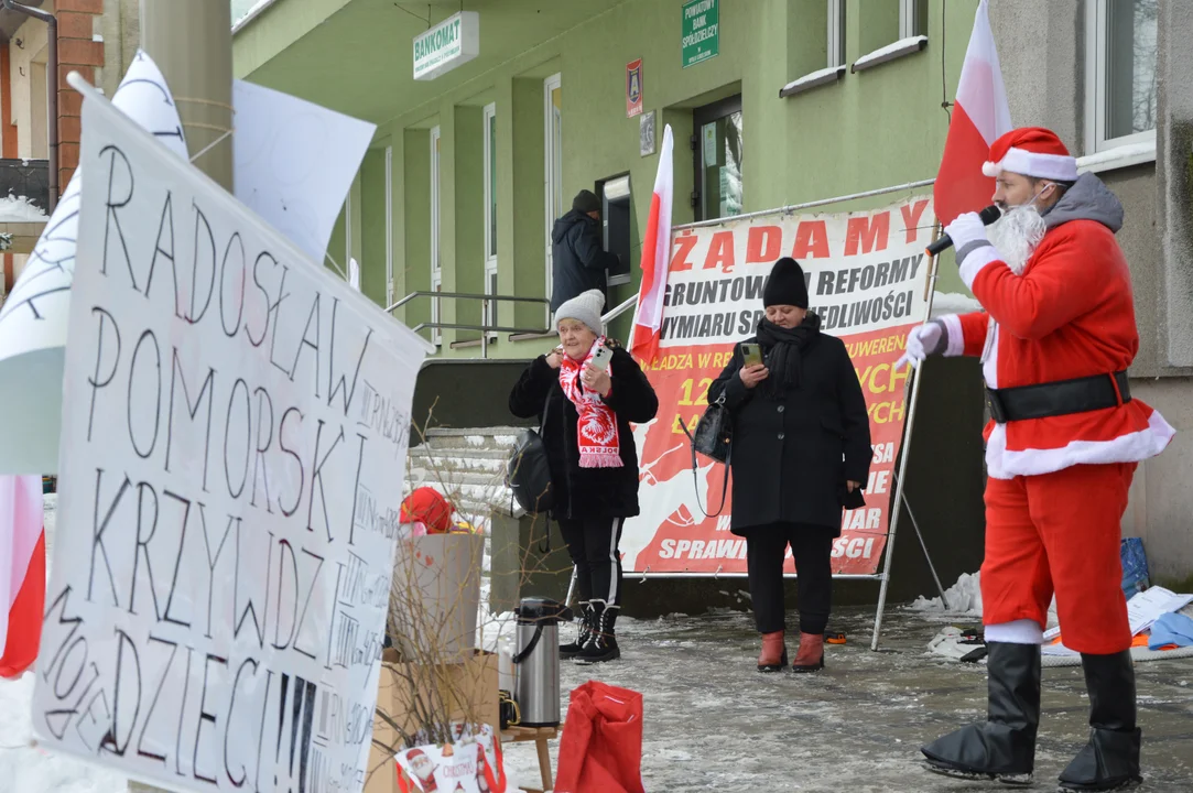 Protest przed Sądem Rejonowym w Opolu Lubelskim