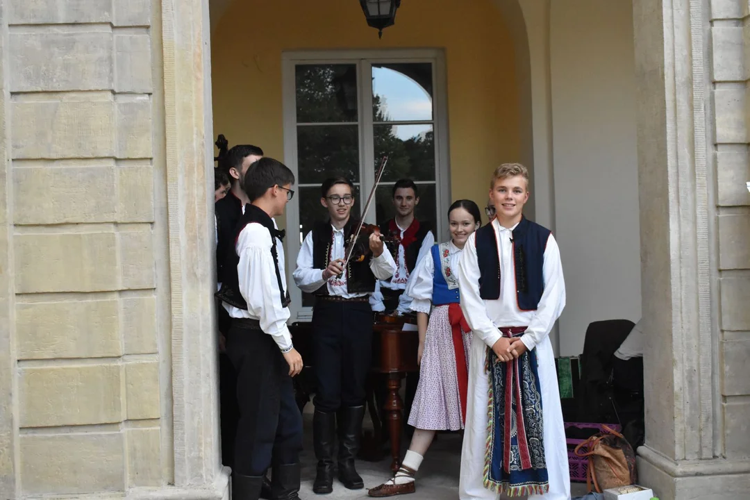 Za nami 3 dzień Międzynarodowego Festiwalu Folklorystycznego. Zobacz fotorelację prosto ze Skweru Niepodległości