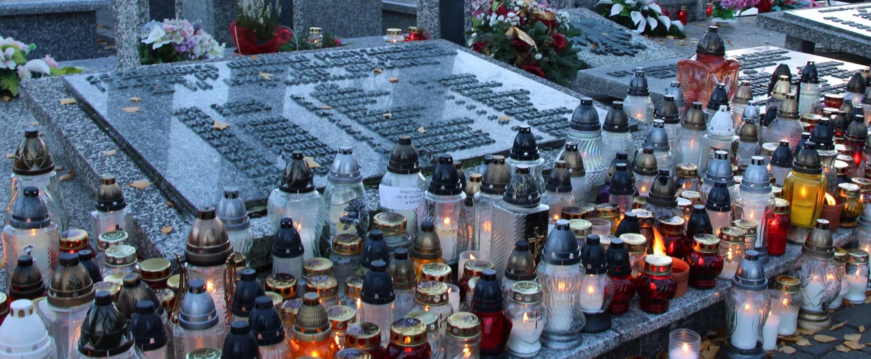 Pomnik „Żołnierzy Armii Krajowej Obwodu Łuków, poległych za wolność Ojczyzny” na cmentarzu św. Rocha