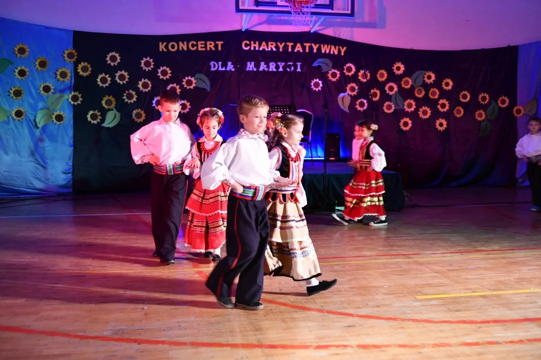 Koncert i występy artystyczne dla Marysi