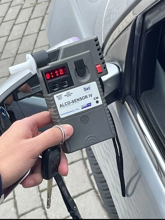 Lublin: Andrzejkowa akcja "Trzeźwość". Rekordzista próbował zamienić się za kierownicą z żoną