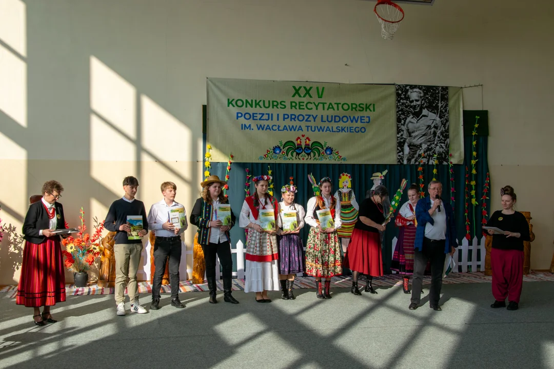 Recytatorzy ŁOK laureatami XXV Międzywojewódzkiego Konkursu Recytatorskiego w Woli Osowińskiej