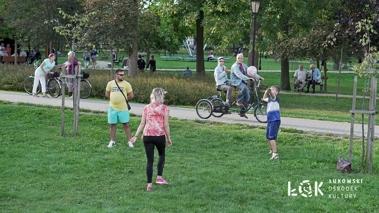 Zdrowo i sportowo w Parku Miejskim