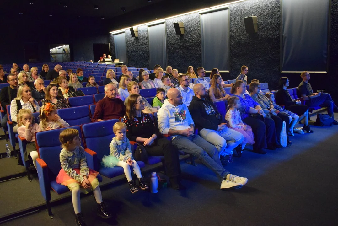 Koncert młodych wokalistów w LOK