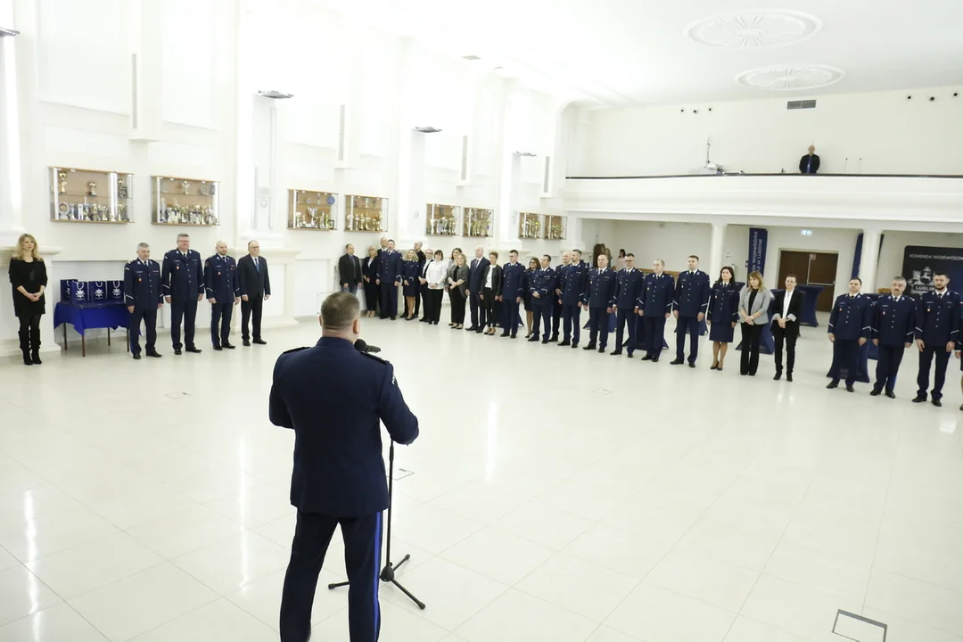 Lublin: Pożegnali się z policyjnym mundurem. Naczelnicy i dowódca odchodzą na emeryturę