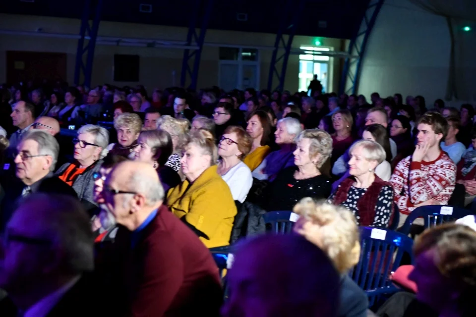 "Koncert kolęd i słodkich serc"