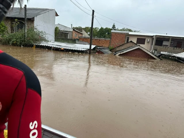 Lublin: KUL zebrał pieniądze dla powodzian z Brazylii. Trafiły do Polonii - Zdjęcie główne