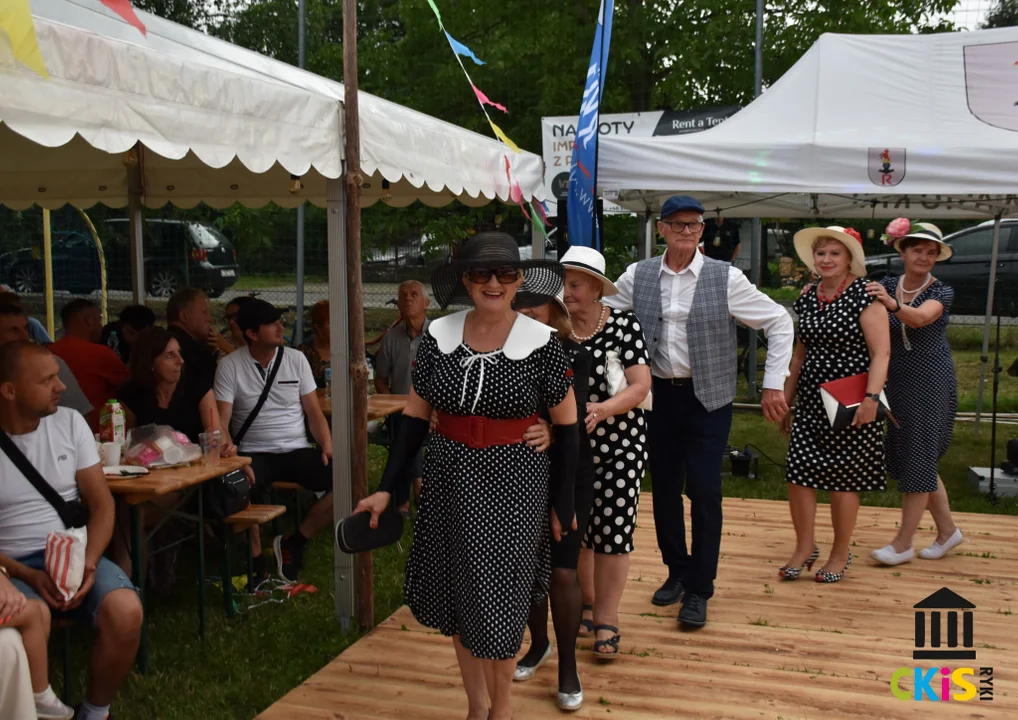 Potańcówka na Jarmołówce