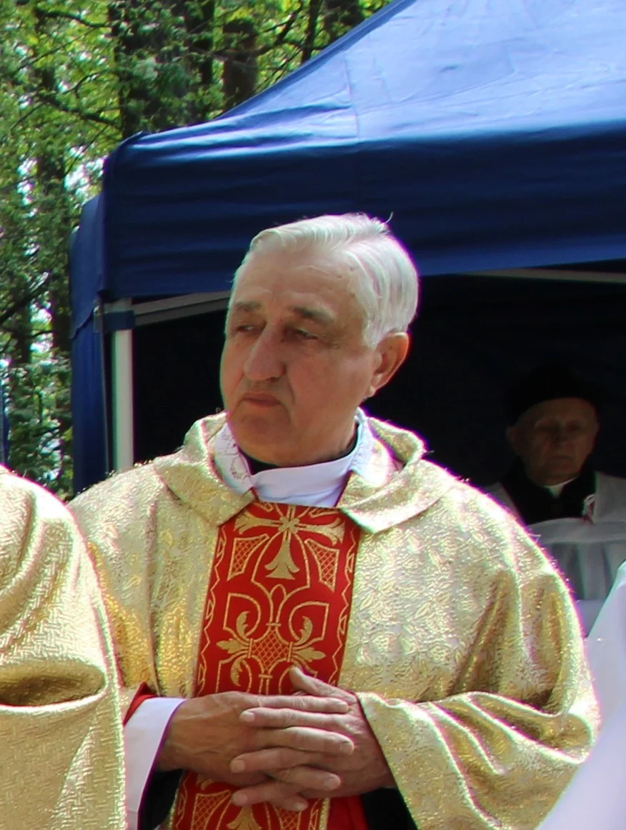 Odeszli samorządowcy, regionaliści, duchowni
